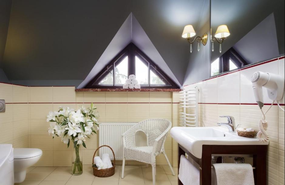 Villa Riccona Bronisze Екстериор снимка