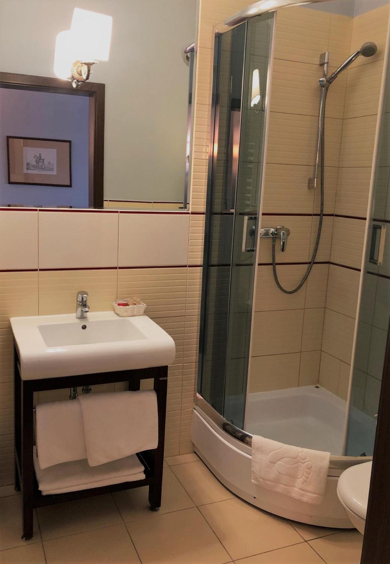 Villa Riccona Bronisze Екстериор снимка